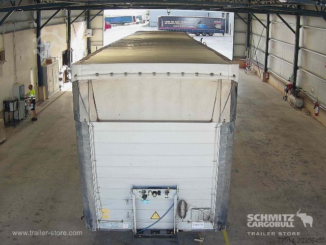 Semi-remorque bâchée Schmitz Cargobull Curtainsider Standard