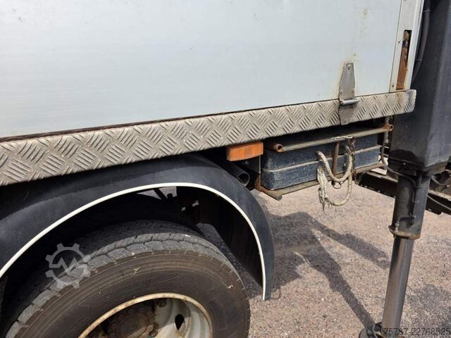 Radna platforma montirana na kamionu IVECO 80E80 Hubsteiger ESDA Typ TG 1800