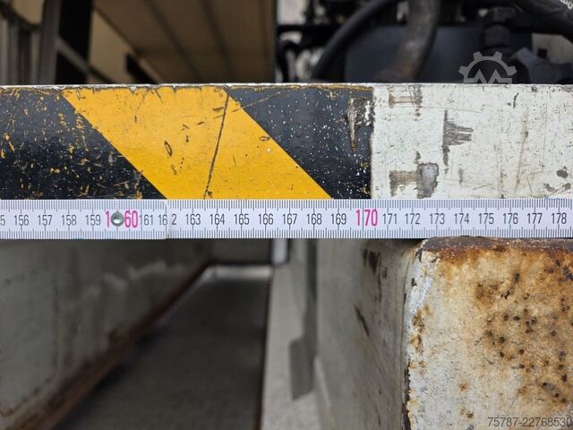 Semiremorcă LANGENDORF Innenlader Glas, Lift, deutsch, Strombetrieb