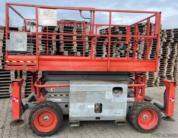 Arbeitsbühne Skyjack SJ6832RT 4x4 Diesel, neuer Motor!!!