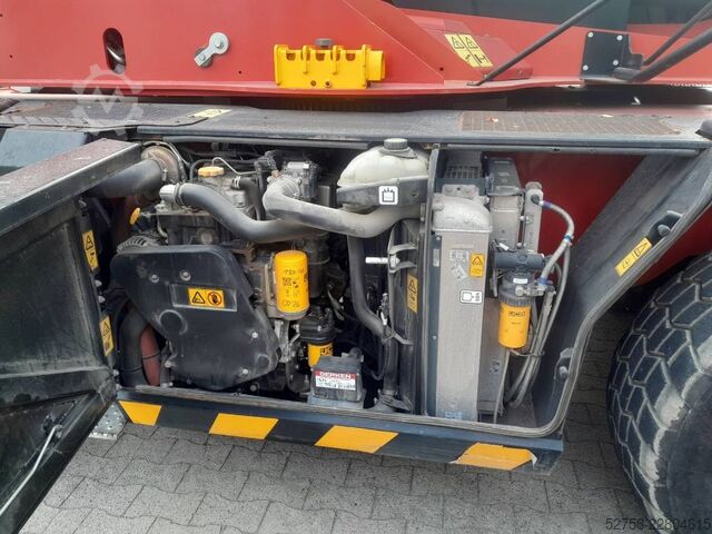 Cargadora telescópica JCB 555P210R