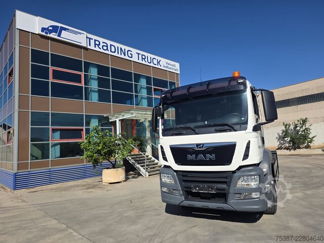 Rangka truk MAN TGS 26.430
