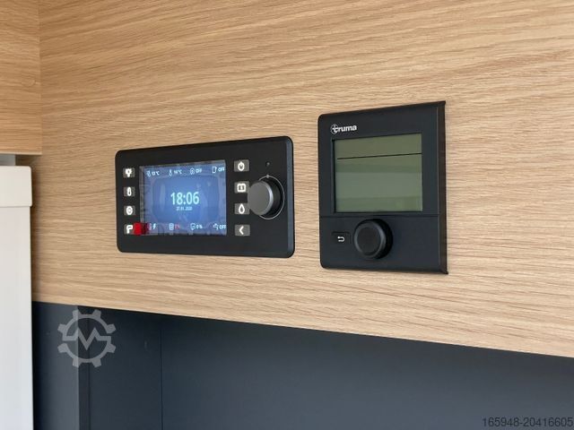 Polintegriran avtodom ADRIA Coral 60Y 670 DL JUBILEE*Sondermodell*