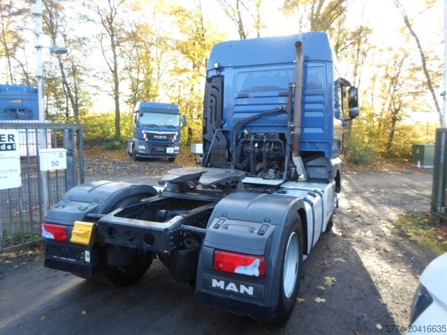 Standardni vlačilec MAN TGX 18.500/ 4x4/HAD