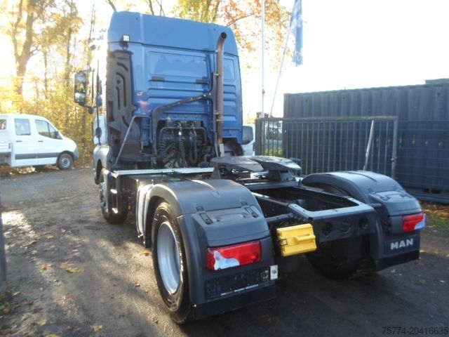 Standardni vlačilec MAN TGX 18.500/ 4x4/HAD