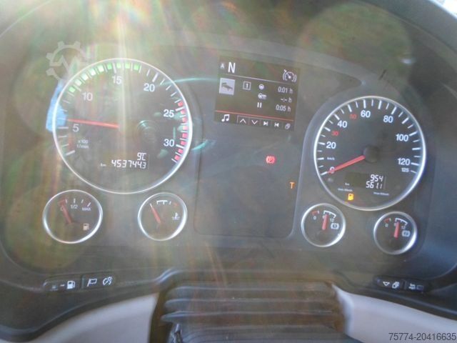 Standardni vlačilec MAN TGX 18.500/ 4x4/HAD