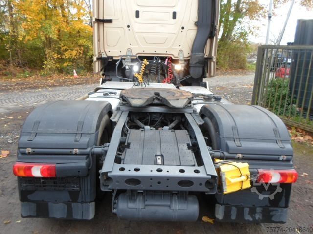 Standardni vlačilec MERCEDES-BENZ 1848 LS/ VOLLSPOILER