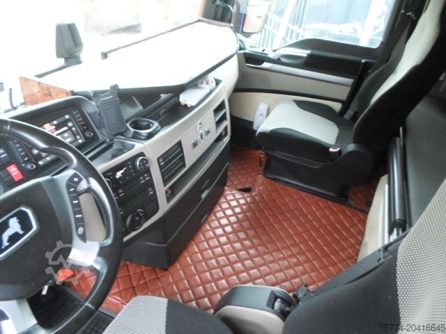 Standardni vlačilec MAN TGX 18.500 XXL/ VOLLSPOILER