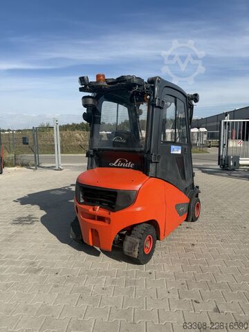 Dizelski viličarji Linde H18D-002