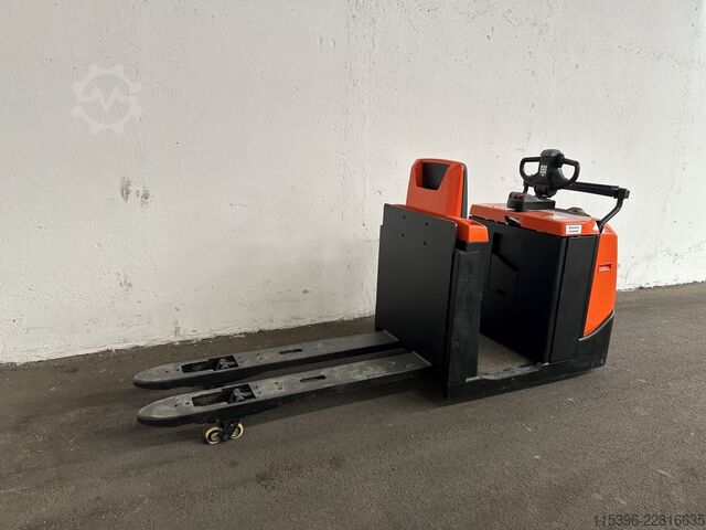 Commissionatore a basso livello Toyota OSE 250 - 266 Stunden !!!!