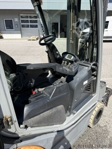 Motostivuitor Still RX70-20
