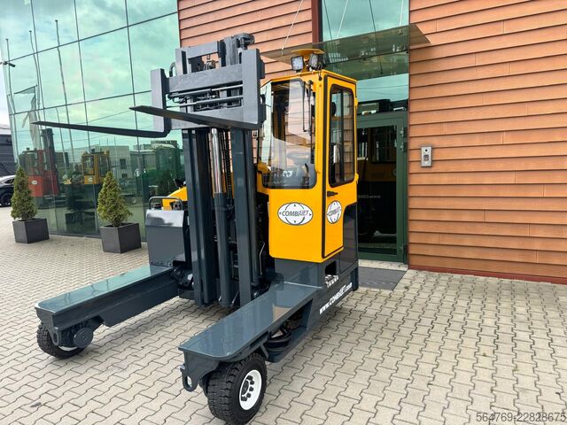 Stivuitor cu patru direcții Combilift C4000 /2008 /Diesel/ Only 6262 hours
