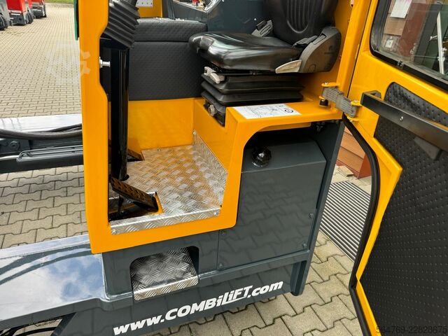 Stivuitor cu patru direcții Combilift C4000 /2008 /Diesel/ Only 6262 hours