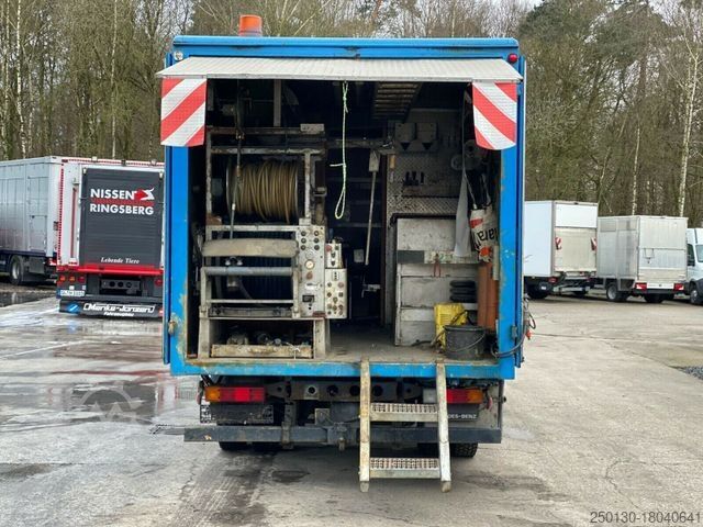 Vakumska cisterna MERCEDES-BENZ 811 Kanalreiniger Büro Generator Equipment