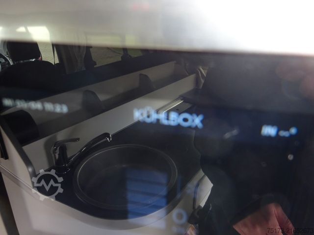 Camping-car FORD Nugget Plus 150PS Autm. Aufstelldach Navi AHK