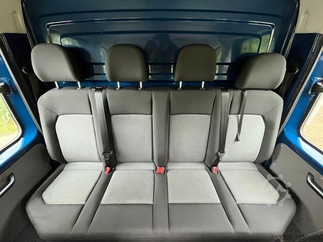 Curtain sider van VOLKSWAGEN CRAFTER PRITSCHE DoKa 4M. DIFF. SPERRE AUTOMATIK
