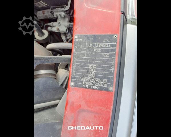 Minibus IVECO DAILY 35C14 CON CASSONE FISSO