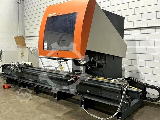 सीएनसी क्षैतिज मशीनिंग केंद्र Elumatec SBZ 130
