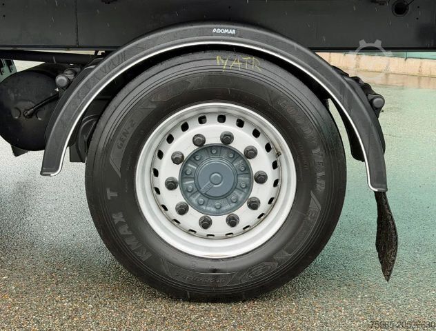 Reefer semitrailer  Heiwo HTF 1340 x 250 x 265 CARRIER MAXIMA 2x LIF