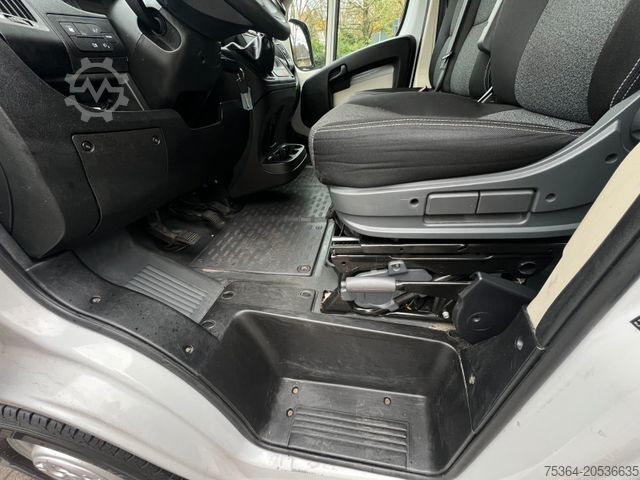 Microbuz FIAT Ducato 3.0 Natural Power/CNG/Benzin 9 Sitze Pdc