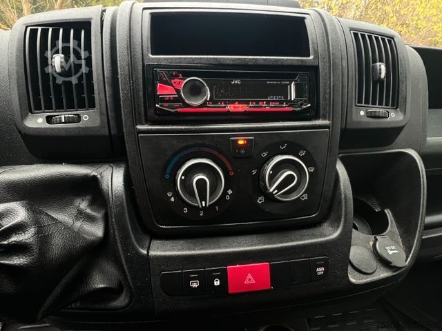 Minibus FIAT Ducato 3.0 Natural Power/CNG/Benzin 9 Sitze Pdc