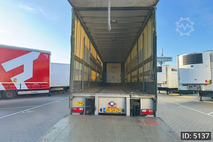 Bâches coulissantes Pacton TBD.2 / DHOLLANDIA 2500kg / Steering axle