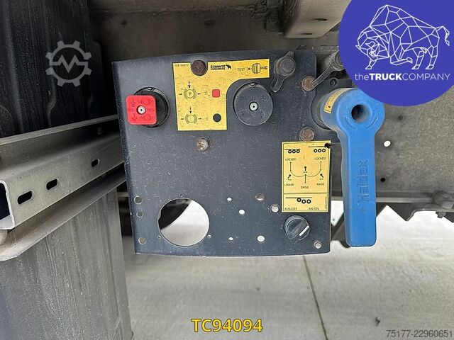 Sliding tarpaulins Schmitz Cargobull 