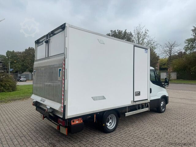 Фургон-рефрижератор IVECO Daily 35C14 Tiefkühlkoffer mit LBW **Carrier***