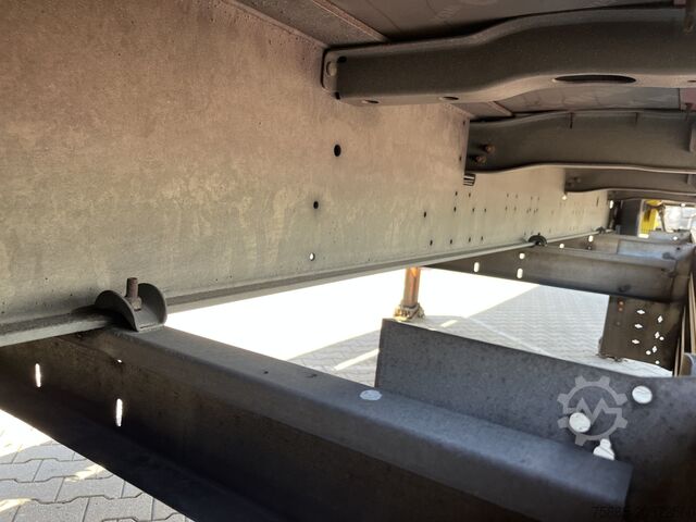 Koffer Schmitz Cargobull SCB S2 / Box Trailer / 2 axle Disk / NL Trailer...