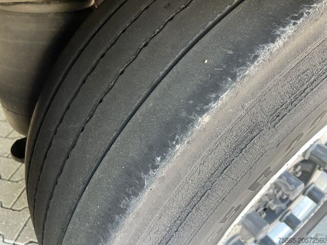 Koffer Schmitz Cargobull SCB S2 / Box Trailer / 2 axle Disk / NL Trailer...