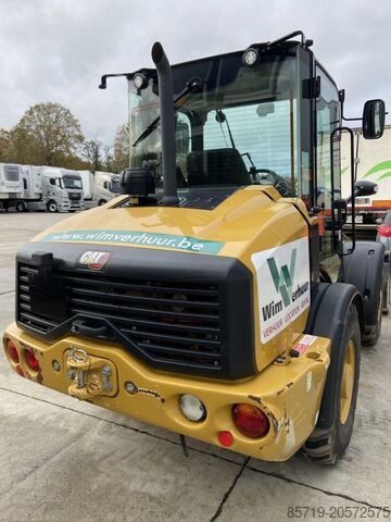 Carregador CAT 906M (7164)