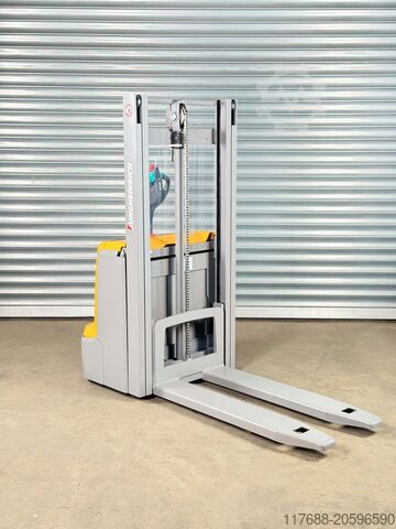 High lift truck pedestrian Jungheinrich EJC 110 - Service Neu - Batterie 90% - Nur 788 Std.