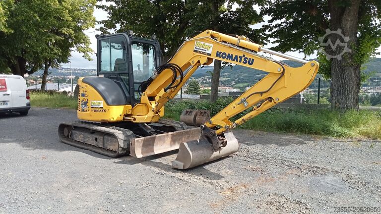 Mini-escavadora < 7t Komatsu PC55MR-5E0 with 3 buckets