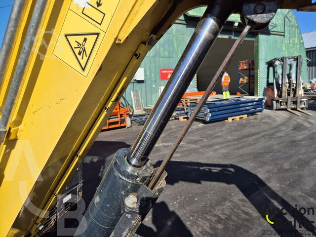 รถขุดขนาดเล็ก Yanmar SV 26