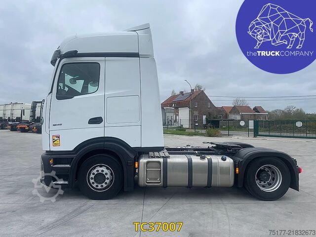 Standard-SZM Mercedes-Benz Actros L Pro Cabin 1845