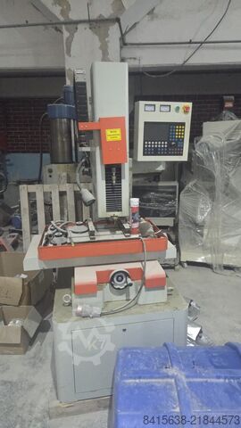 Vertikales Bearbeitungszentrum HAITIAN - HISION - MAX MILL MAXMILL NVM1166 - HISION VMU1100 -V180