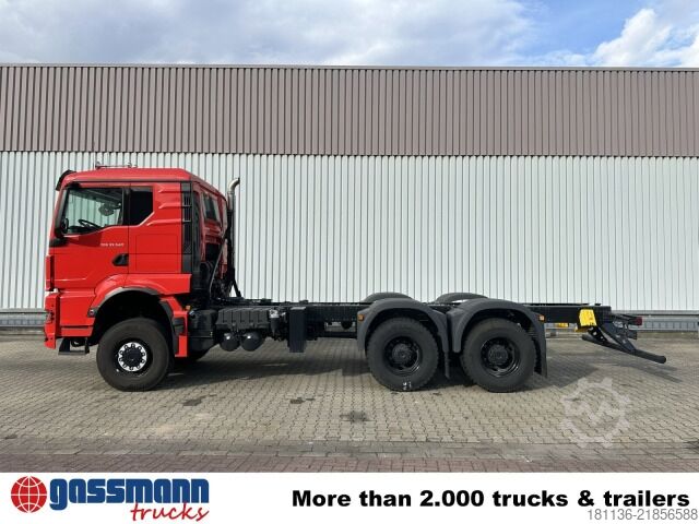 Standaard trekker MAN TGS 33.540 6x6 BB CH, Navi, Motorabtrieb