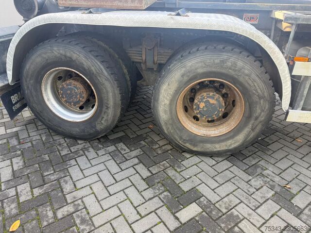 DAF CF 85.410 | HMF 1820 | AJK Hydrolift | 6x4 | Year 2009 | Only 300.000KM DAF CF 85.410 | HMF 1820 | AJK Hydrolift | 6x4 | Ye...