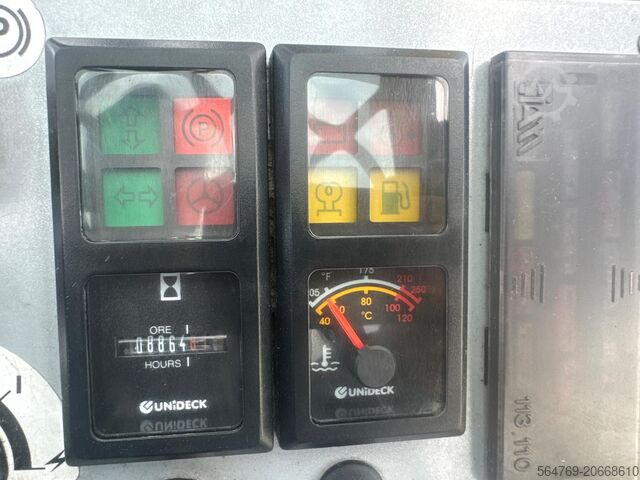 Fyrvägsstaplare Combilift CB4500//2019 year // Triplex 6400 mm