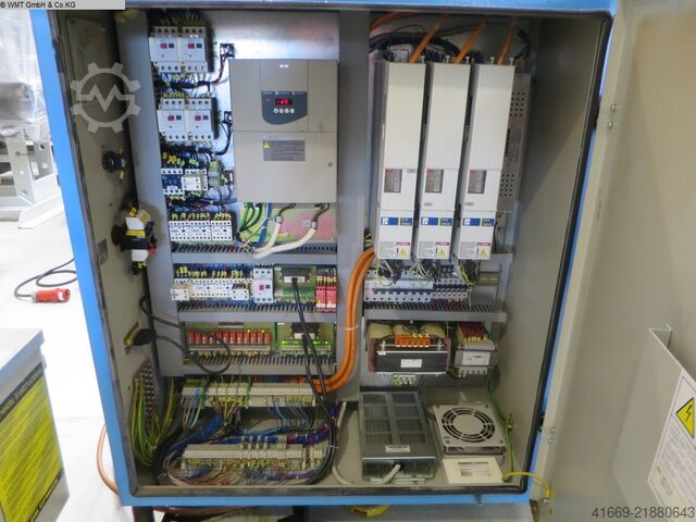 Mesin Penggilingan Alat - Universal FORMAT WF 400 E
