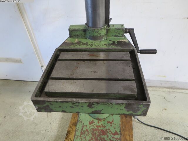 Mesin bor tiang FLOTT P30 ST
