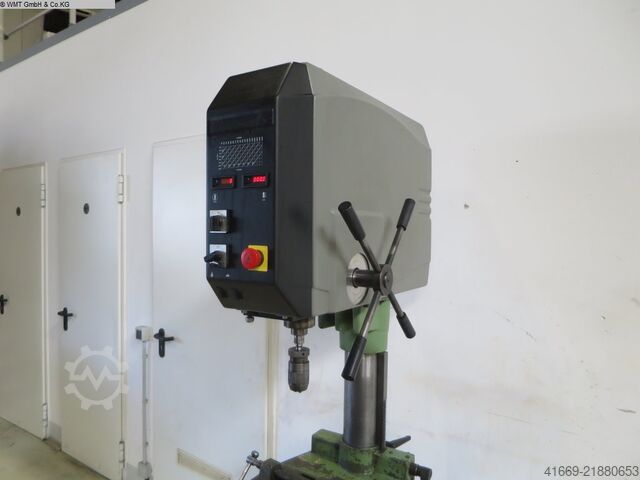 Mesin bor tiang FLOTT P30 ST