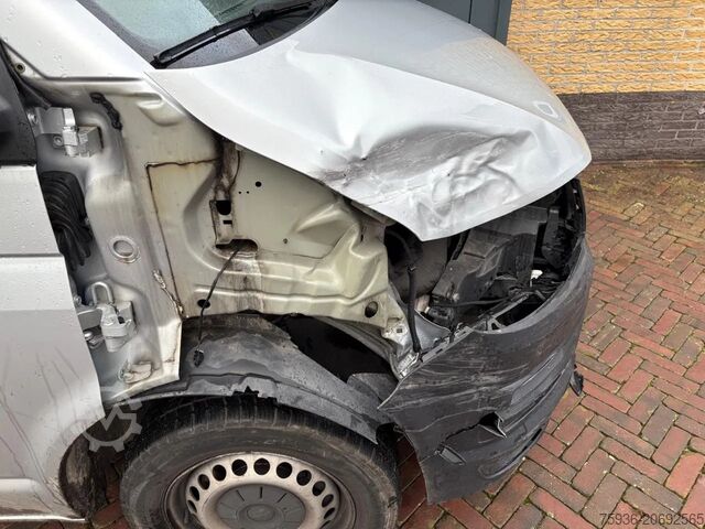 شاحنة بوكس Volkswagen Transporter Lichte Schade 2.0 tdi L2 Carplay Pa...