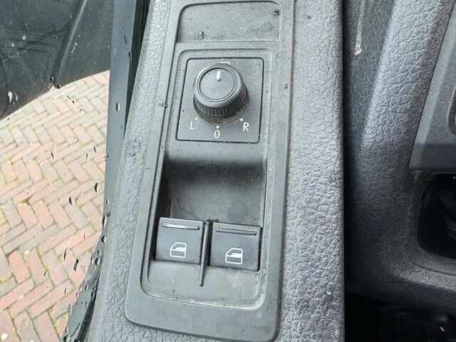 شاحنة بوكس Volkswagen Transporter Lichte Schade 2.0 tdi L2 Carplay Pa...