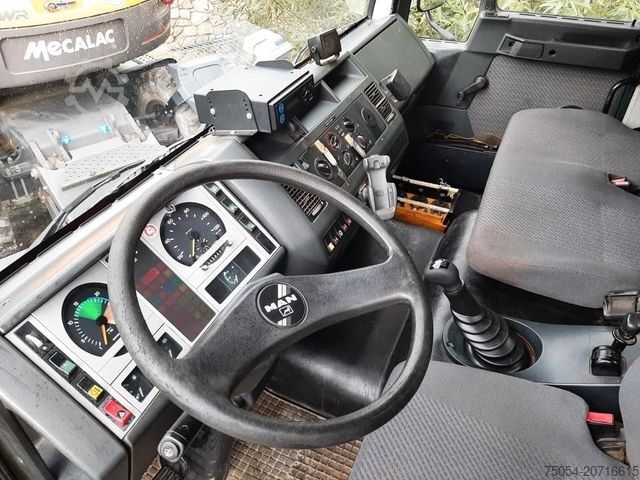 Three-sided tipper truck MAN 7731