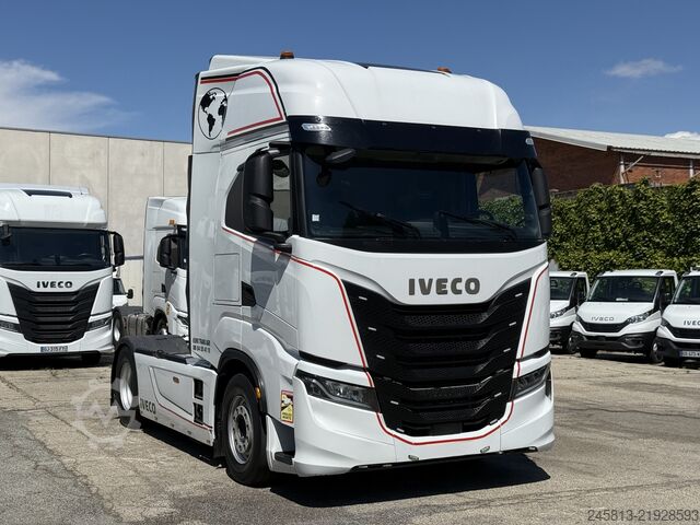 Standaard trekker Iveco sway 510