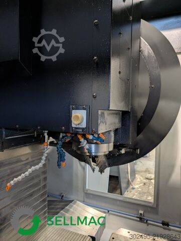 Vertikales Bearbeitungszentrum DOOSAN VC 3600