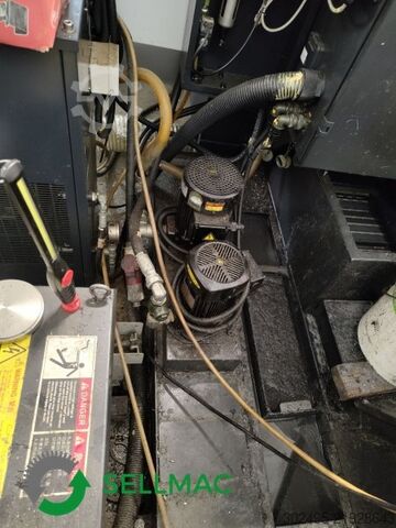 Vertikales Bearbeitungszentrum DOOSAN VC 3600