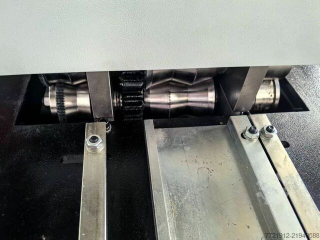 Máquina perfiladora HawkTech LC-5005