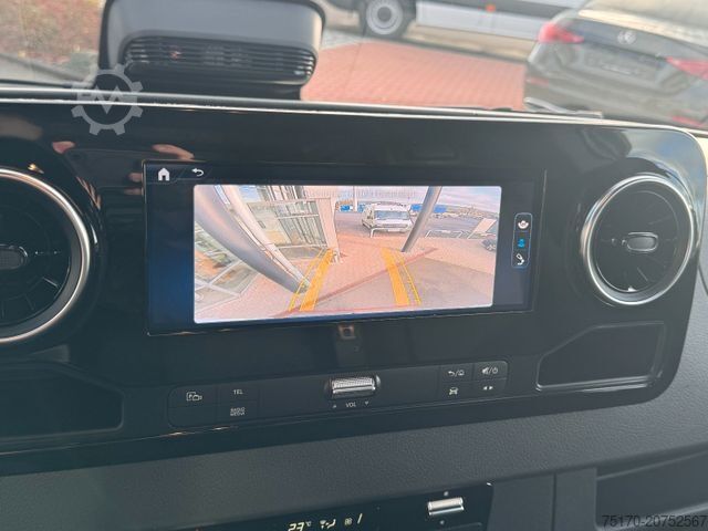 Hög tak skåpbil MERCEDES-BENZ Sprinter 317 CDI 3665 Klima AHK Kamera Fenster